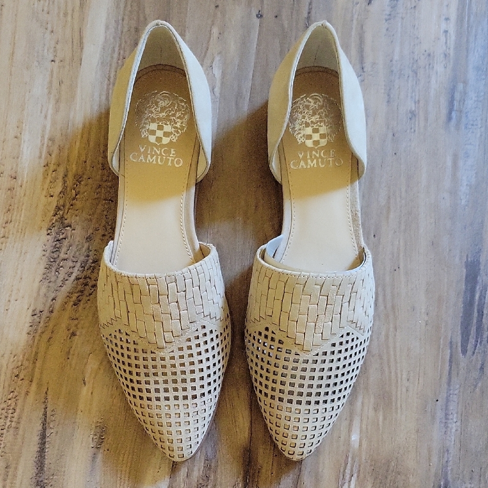 Vince Camuto Women's Woven Beige Flats